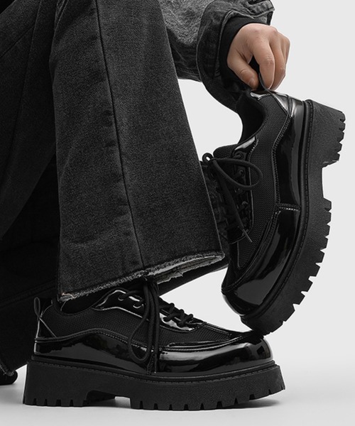 WESTBOY（ウエストボーイ） スニーカー 厚底 エナメルスニーカー