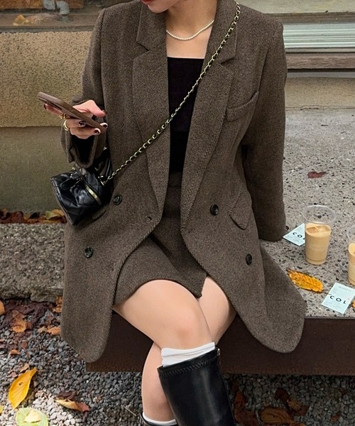 JUNOAH（ジュノア） セットアップ ジャケット+スリットミニスカートset