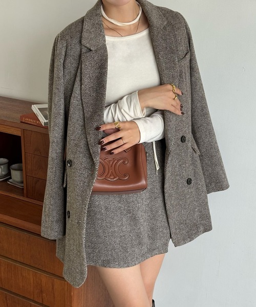 JUNOAH（ジュノア） セットアップ ジャケット+スリットミニスカートset