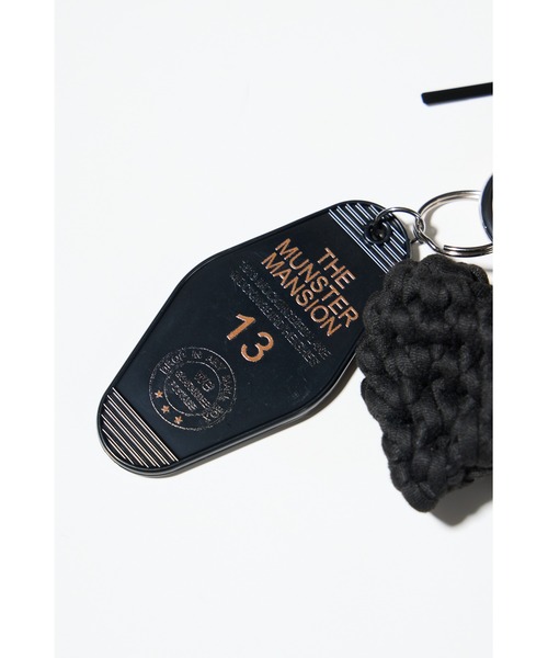 CHIGNON（シニヨン） キーホルダー プレイフルキーホルダー : ZOZOTOWN