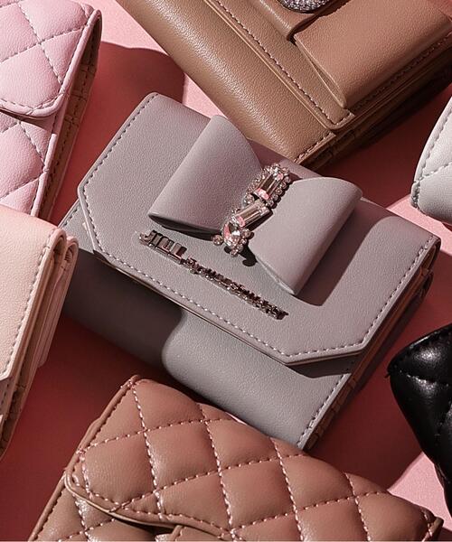 ✨極美品✨ ジルバイジルスチュアート 三つ折り 財布　ビジュー リボン　ベージュ JILL by JILL STUART（ジルバイジルスチュアート） 財布 リボン