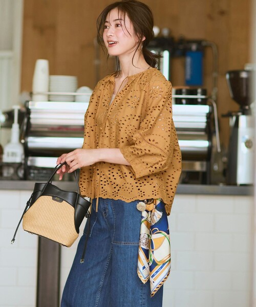 クラネ カットエンブロイダリートップス ブラウス ブラウス シャツ カットワークエンブロイダリー 2WAYブラウス