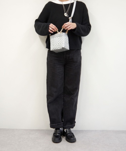 メキシコ　メルカドバッグ　編み込みデザインのかごバッグ 黒とベージュ かごバッグ カゴバッグ WOVEN (ウーヴン) / スクエアショルダー