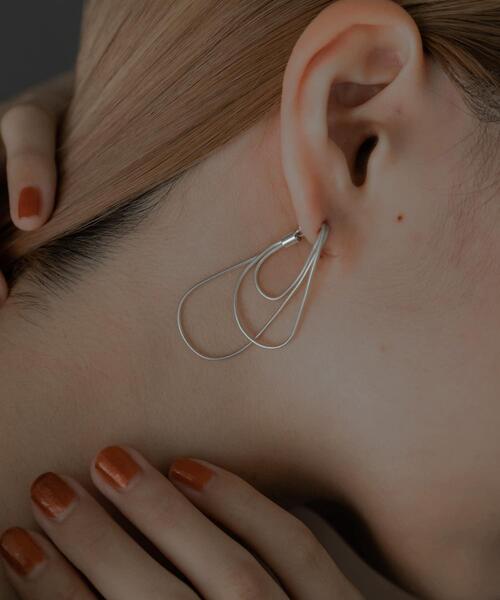ピアス SMELLY so’　three stranded pierce レディースの画像