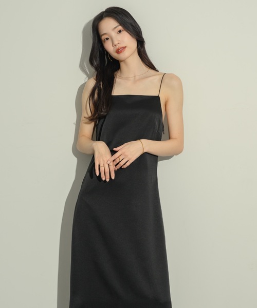 NEUNA ワンピース サテンバックシャンキャミワンピース
