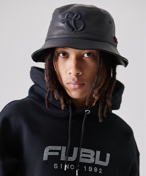FUBU 帽子 ハット フブ FB BIG ブランド ロゴ ワッペン フェイクレザー