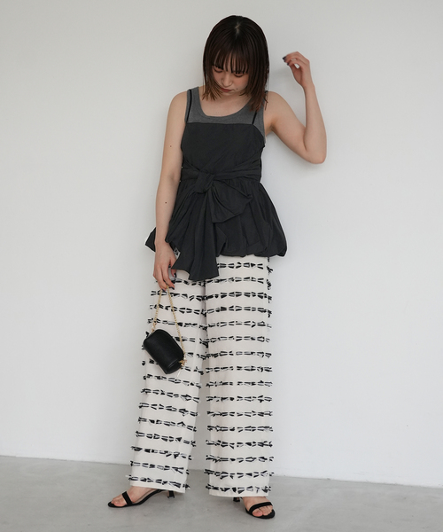 【新品未使用】SLOBE IENA 　ribbon パンツ　リボンパンツ SLOBE IENA パンツ 「WEB/一部店舗限定」ribbon レディース