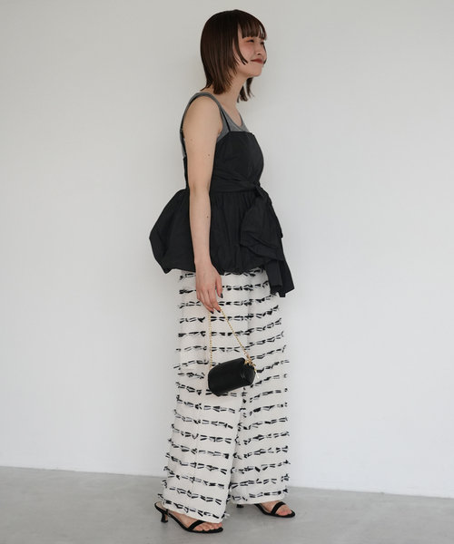 【新品未使用】SLOBE IENA 　ribbon パンツ　リボンパンツ SLOBE IENA パンツ 「WEB/一部店舗限定」ribbon レディース