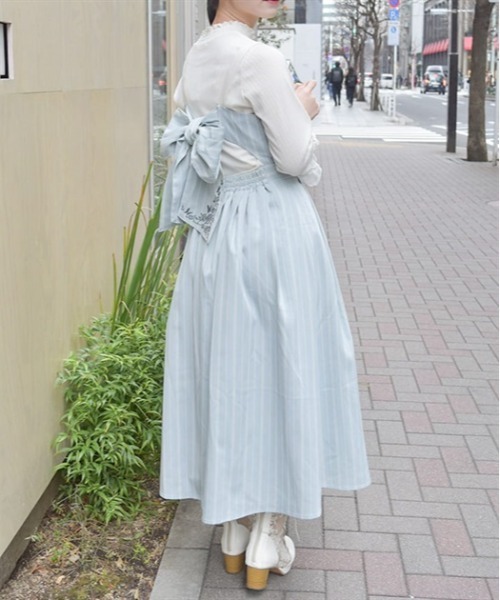 axes femme（アクシーズ ファム） ワンピース 蝶刺繍リボンストライプ