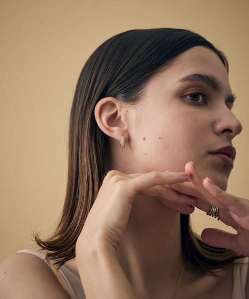 【完売品】エテ　トーン　ビジューピアス ete bijoux（エテ ビジュー） ピアス 「トーン」 ビジュー ハロー