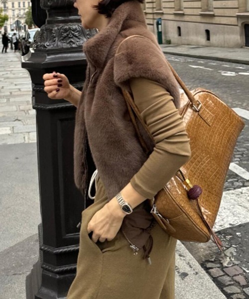 ダウンベスト ベスト ファーベスト ジップアップデザイン レディース