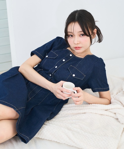Lallana（ララーナ） ワンピース 半袖 square neck denim mini dress