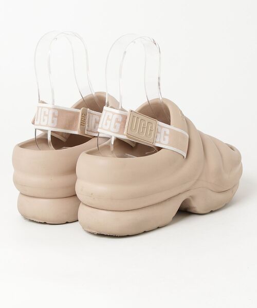 UGG 厚底 スポーツサンダル ベージュ UGG Australia（アグオーストラリア） 「UGG」 フラットサンダル 25.0