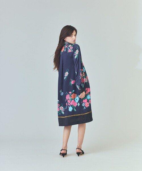 Grace Class パフュームモチーフワンピース GRACE CLASS ワンピース ボタニカルスカーフプリントワンピース