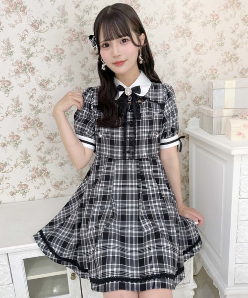 新品未使用ROJITAワンピース ROJITA ワンピース デコルテ開きツーピー風ワンピース