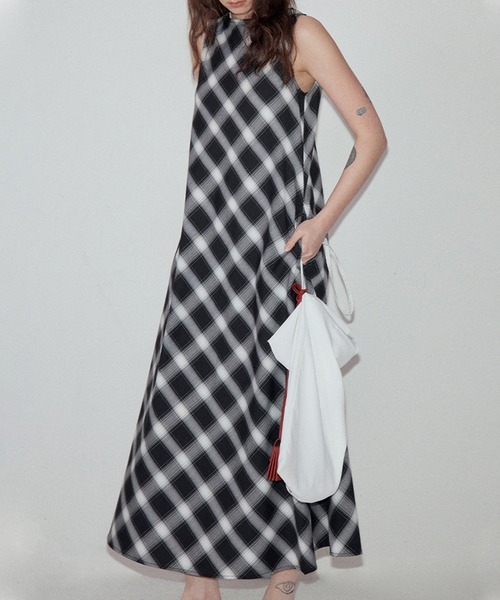 「Fano Studios」 ノースリーブワンピース L ブラック系その他 レディース