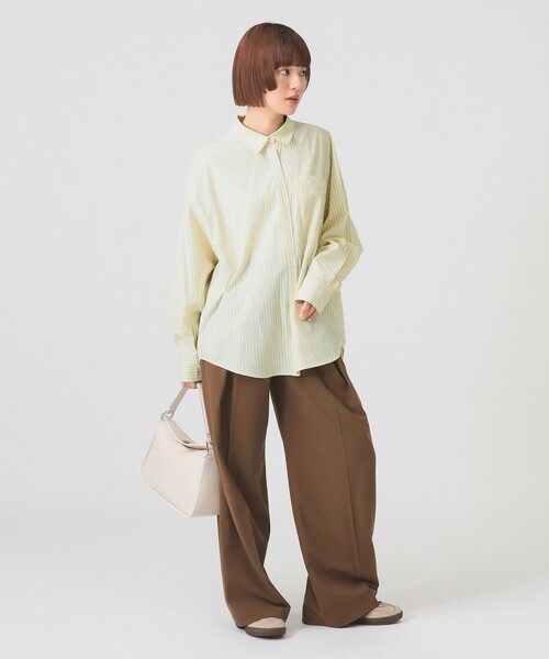 ray beams 白ブラウス Ray BEAMS（レイ ビームス） ブラウス シャツ ギャザー ペプラム V