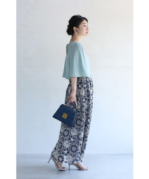 新作 （チェーン付き）（S~2L対応） 取り外せるネックチェーン付き。二の腕をふわりと隠すフレアのブラウストップス wkg00536 cawai シャツ ブラウス レディース フリル フリル袖 半袖 無地 オフィス ラウンドネック シフォンブラウス 新作 体型カバー 二の腕 フレア袖 cawaii ブラウス シャツ 取り外せるネックチェーン付き。二の腕を