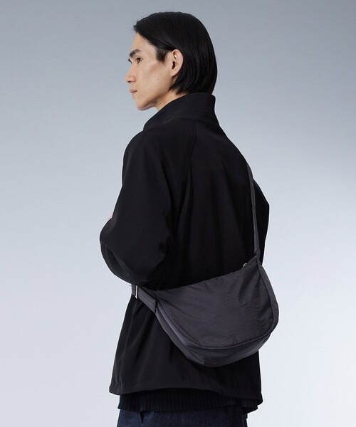 UNITED TOKYO ナイロンショルダーバッグ ブラック UNITED TOKYO ショルダーバッグ NYLON SHOLDER BAG -S- メンズ