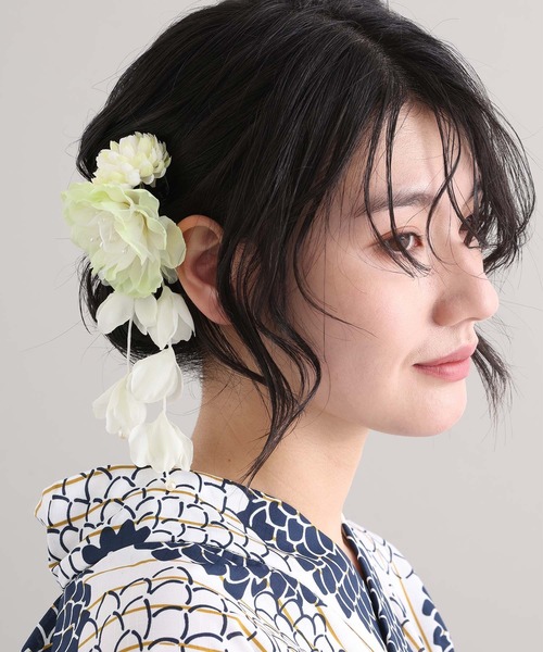 PourVous ヘアクリップ 揺れる花髪飾り 6種類 : ZOZOTOWN Yahoo!店