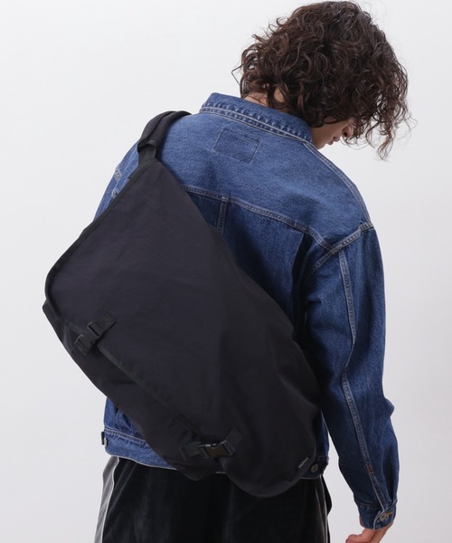 【限定！】パッキングメッセンジャーバッグ ブラックPA047 PACKING ショルダーバッグ PACKING/パッキング/RIP STOP PC