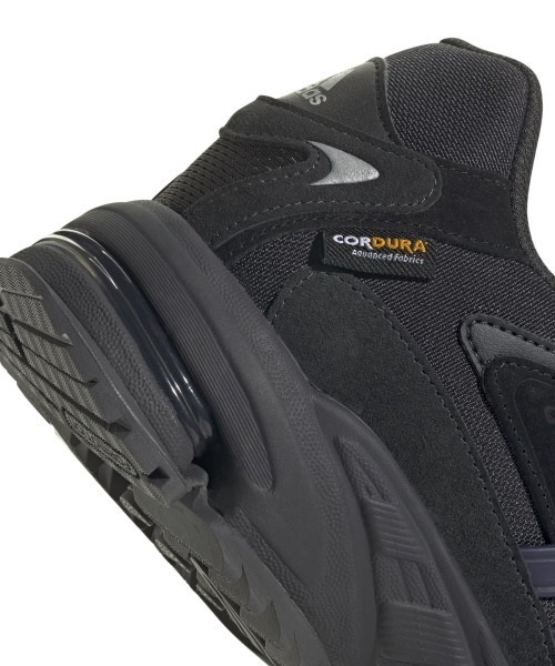adidas スニーカー Originals RESPONSE CL TR SHOES（アディダス