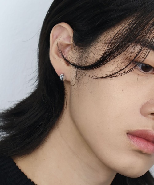 4INT. ピアス カッティング ストーン スタッドピアス / サージカル