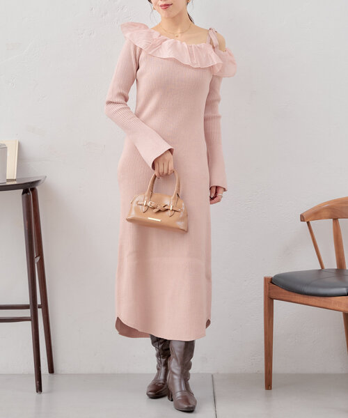 Chico（チコ） ワンピース ワンショルフリル肩リボンロングワンピース