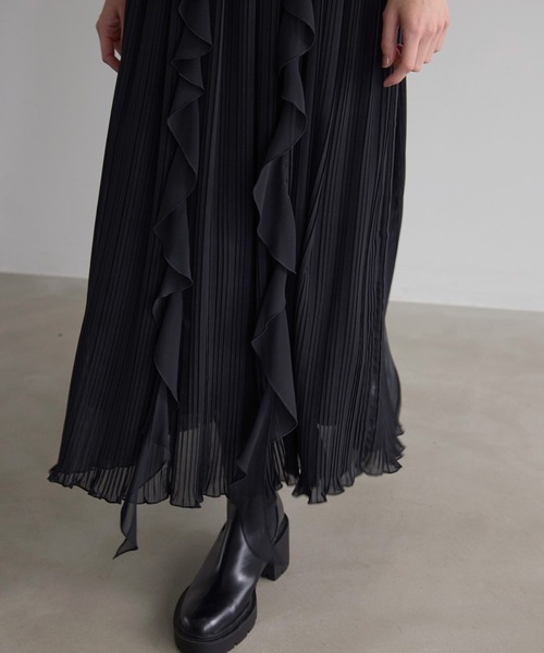 MIELI INVARIANT（ミエリインヴァリアント） スカート Pleat Ruffle