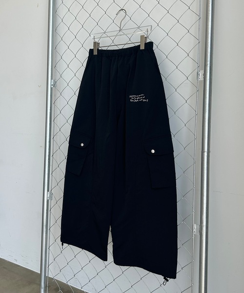 UNDERSTATEMENTs カーゴパンツ 「ユニセックス」ロゴ刺繍切替