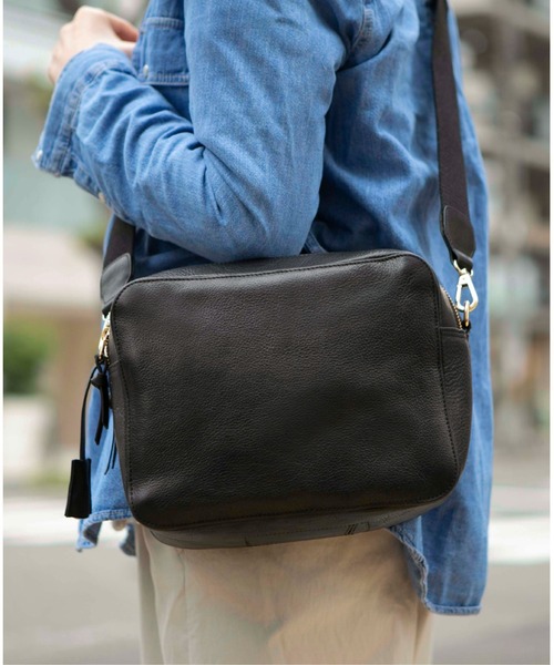 ブラック♠︎艶消しタイプ ショルダーバッグ クラシックボックスタイプ 楽天市場】celine クラシック ボックスの通販