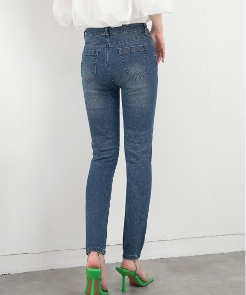 「ad thie」 加工スキニーデニムパンツ LARGE ダークブルー レディース