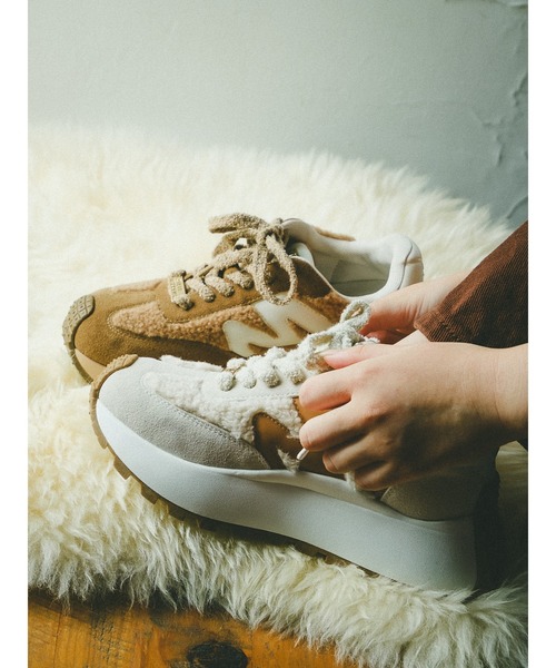 STEVE MADDEN（スティーブ・マデン） スニーカー スエードファー厚底