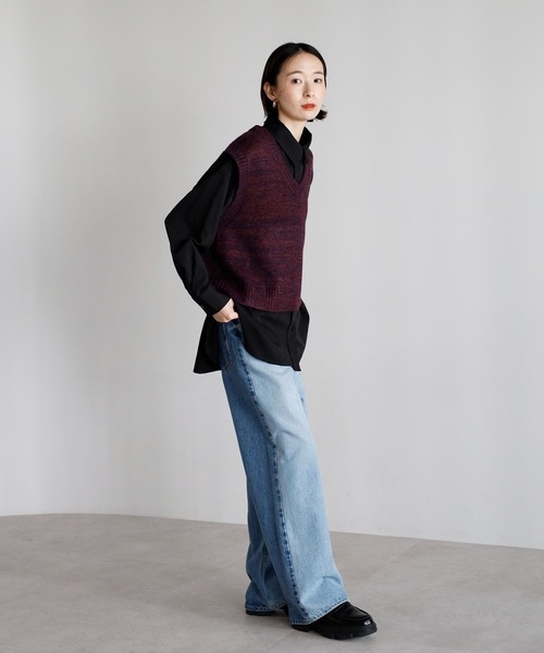 ブランドロゴ Vネック ニットベスト 2025モデル　濃いネイビーM ブランドロゴ Vネック ニットベスト 2025モデル 濃いネイビーM