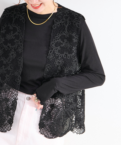 ensou. 刺繍 ブラックベスト コットン刺繍ベスト（ベスト）｜Trish（トリッシュ）のファッション