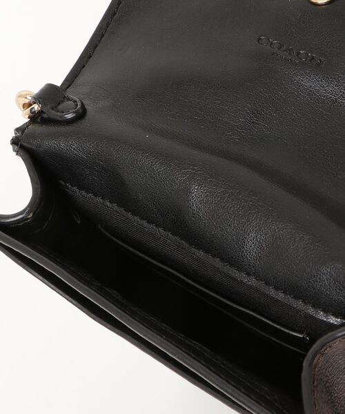 COACH（コーチ） シグネチャー柄 スマホショルダーバッグ - ブラウン 
