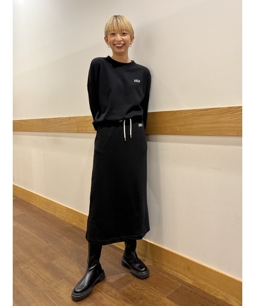 GAP ミニロゴT & ロゴマキシスカート　セットアップ Gap公式オンラインストア | GAPミニロゴ マキシスカート