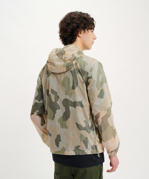 AIGLE ナイロンジャケット 撥水 軽量 パッカブルプリント
