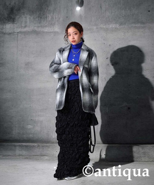 アンティカ antiqua Shaggy テーラードコート 青と黒のグラデ アンティカ antiqua Shaggy テーラードコート 青と黒のグラデ - メルカリ