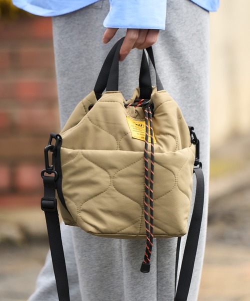 KiU（キウ） ショルダーバッグ バッグ パデッドポケッタフルミニ