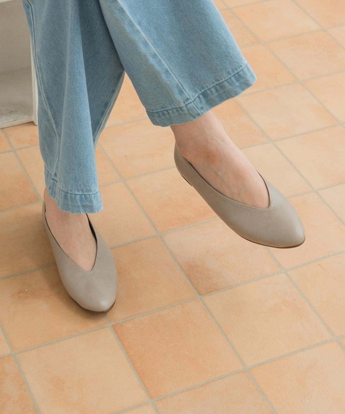URBAN RESEARCH DOORS パンプス Vカットパンプス : ZOZOTOWN
