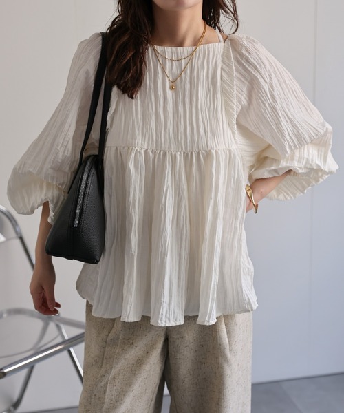 ap retro ブラウス シャツ ペプラムサテンブラウス / シワ・プリーツ