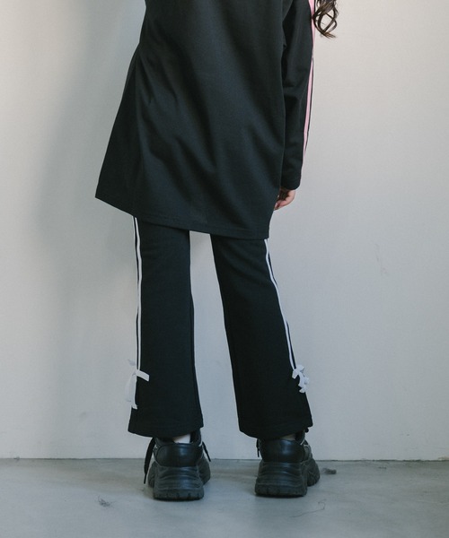 FREAK'S STORE ハナトギター リボンラインパンツ shrita パンツ サイドラインリボンワイドスウェットパンツ「低