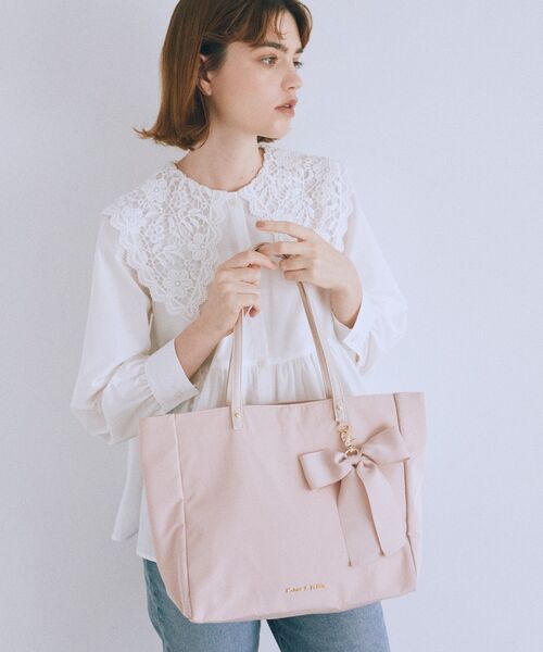 Maison de FLEUR（メゾンドフルール） トートバッグ リボンチャーム
