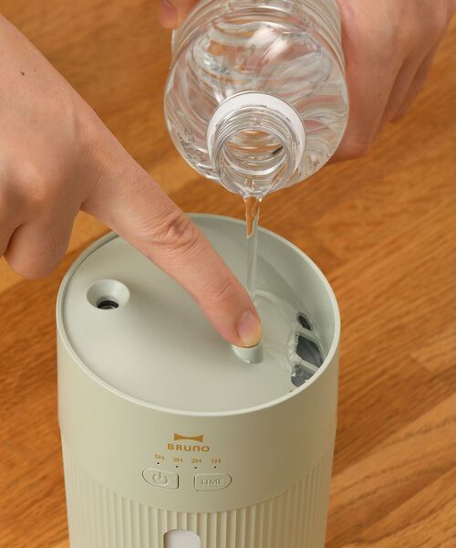 BRUNO（ブルーノ） 上部給水ポータブル加湿器 : ZOZOTOWN Yahoo!店