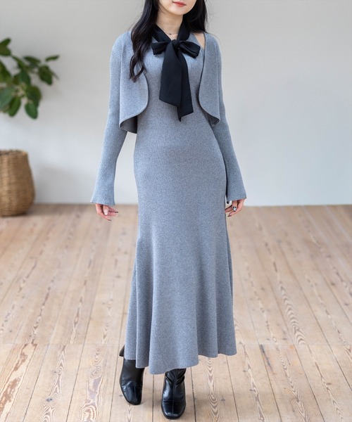 CLEAR BASIC ワンピース ボウタイリボンニットワンピース＆ニット