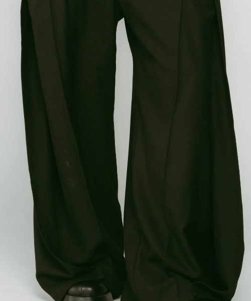 Knuth Marf（クヌースマーフ） パンツ Knuth Marf pierced drape pants