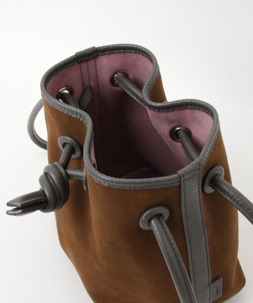 ヤンチェオンテンバール／VASIC グリーンバッグ 中古・古着通販】JANTJE ONTEMBAAR (ヤンチェ オンテンバール) VASIC