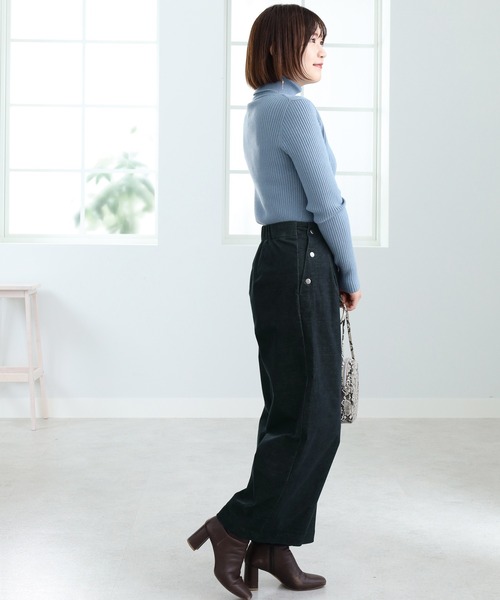 「BELLUNA PLUS」 パンツ MEDIUM オフホワイト レディース_画像3