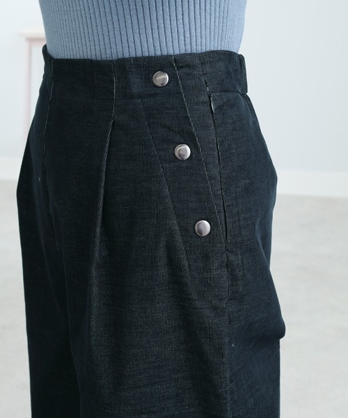 「BELLUNA PLUS」 パンツ MEDIUM オフホワイト レディース_画像4